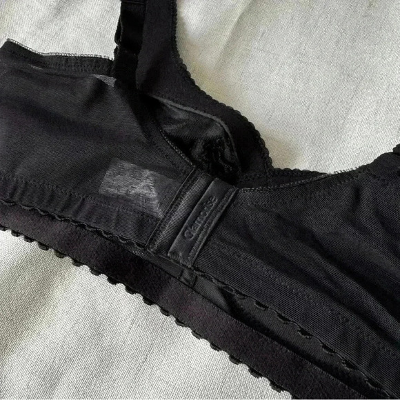 Glamorise full  coverage plus size bra - Picture 9 of 16